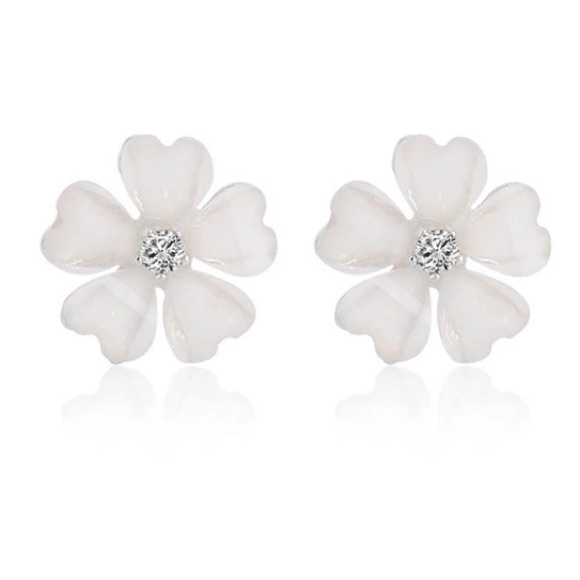 NEW!💙💎VERY PRETTY! VERY CUTE! WHITE FLOWERS!💎💙 - Picture 5 of 8